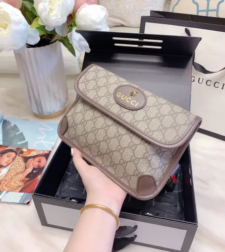 GUCCI  LB0312005030026  size: 24x17cm