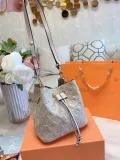 LOUIS VUITTON  LB5912005030034  size: 20cm