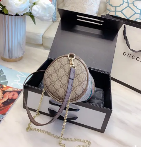 GUCCI  LB0112005030101  size: 24cm