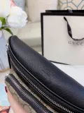 GUCCI  LB0312005030005  size: 22x13cm