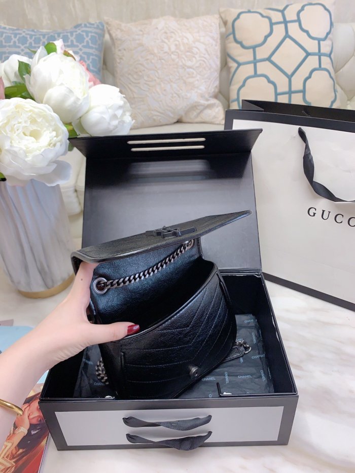 YSL  LB0612005030019  size: 20cm