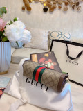GUCCI  LB5712005030081  size: 30x20