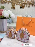 LOUIS VUITTON  LB0412005030011  size: 17x15cm\13x12cm