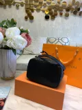 LOUIS VUITTON  LB5912005030033  size: 20cm