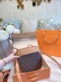 LOUIS VUITTON  LB0712005030059  size: 20cm