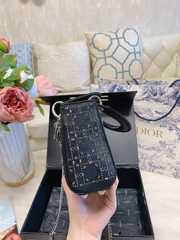 DIOR  LB5812005030039  size: 17cm