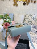 DIOR  LB0712005030037  size: 18x12cm