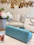 CHANEL  LB0222005030060  size: 38x30cm