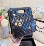 CHANEL  LB5222005030056  size: 29x26cm