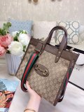 GUCCI  LB0712005030006  size: 30x28cm