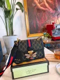 GUCCI  LB0912005020137  size: 23x17cm