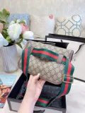 GUCCI  LB5212005030025  size: 24x17cm