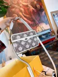 GUCCI  LB5412005020124  size: 21x15cm