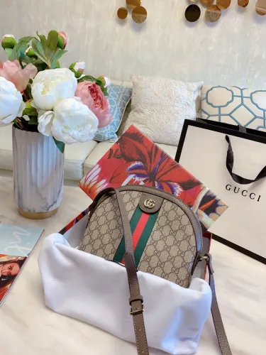 GUCCI  LB5612005030080  size: 23cm