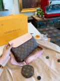 LOUIS VUITTON  LB5212005020150  size: 25cm