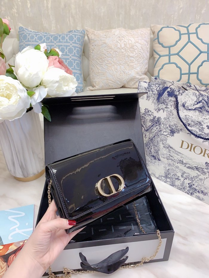 DIOR  LB5612005030023  size: 22x14cm
