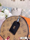 LOUIS VUITTON  LB0412005030012  size: 17x15cm\13x12cm