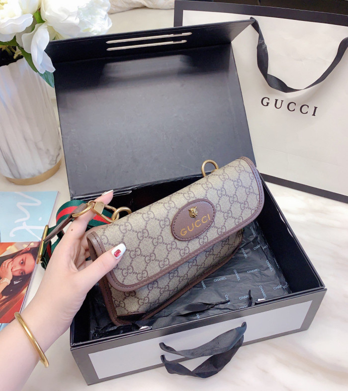 GUCCI  LB0312005030026  size: 24x17cm
