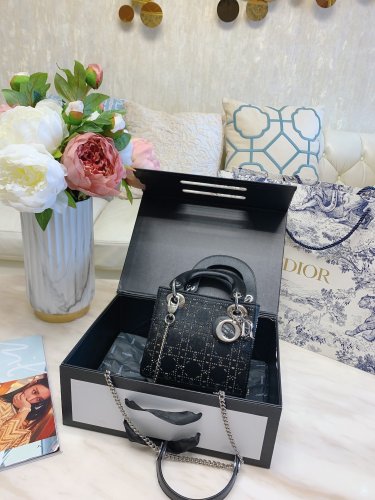 DIOR  LB5812005030039  size: 17cm