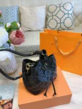 LOUIS VUITTON  LB5912005030033  size: 20cm