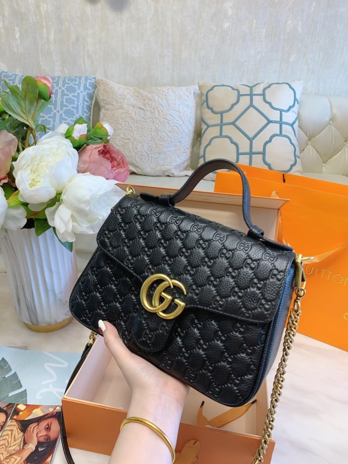 GUCCI  LB0122005030030  size: 26cm