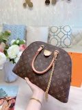 LOUIS VUITTON  LB5612005030027  size: 27cm