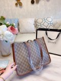 GUCCI  LB5512005030047  size: 34x26cm
