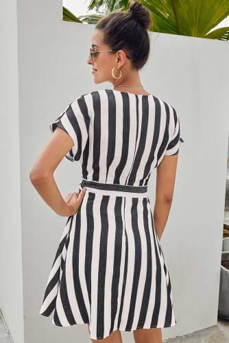 Black Fashion Stripe Short Sleeve Casual Dress