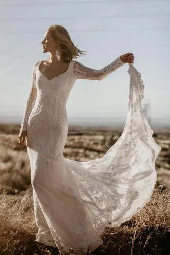 White Open Back Lace Wedding Dress