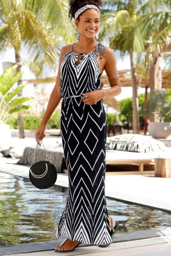 Black Geometric Pattern Maxi Dress