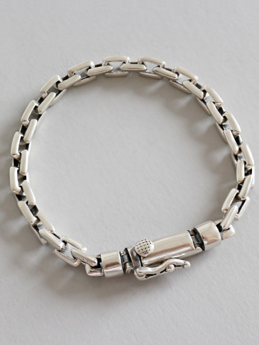 Hand made Sterling Silver personalized retro cross chain chain bracelet for men and women