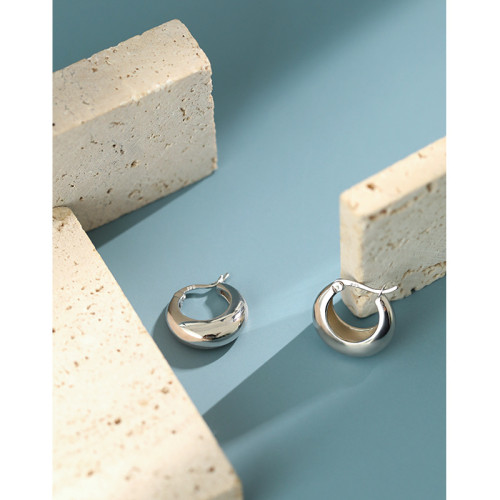 050 Korean Style S925 Sterling Silver Earrings Ins Niche Temperament Simple Geometric Round Ring Earrings Women's All-Match Student Earrings