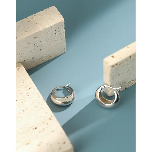 050 Korean Style S925 Sterling Silver Earrings Ins Niche Temperament Simple Geometric Round Ring Earrings Women's All-Match Student Earrings