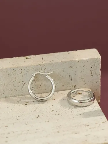 925 Sterling Silver Round Minimalist Hoop Earring
