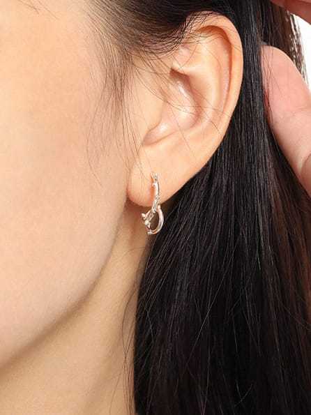 符号925 Sterling Silver Irregular Minimalist Stud Earring