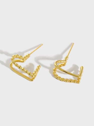 925 Sterling Silver Heart Vintage Stud Earring