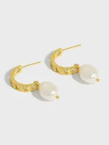 925 Sterling Silver Freshwater Pearl Irregular Vintage Drop Earring