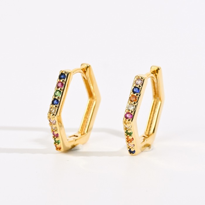 Nuevos aretes de oro laminado con pentágono en forma de diamante chapados en oro real de 14k de latón