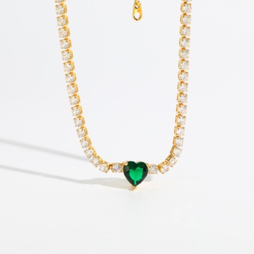 Nuevo collar de oro laminado con circonitas en forma de corazón de oro real de 14k chapado en latón con diamantes