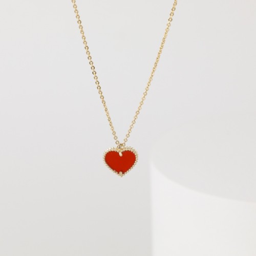 Nuevo collar de oro laminado para mujer con colgante de diamante en forma de corazón