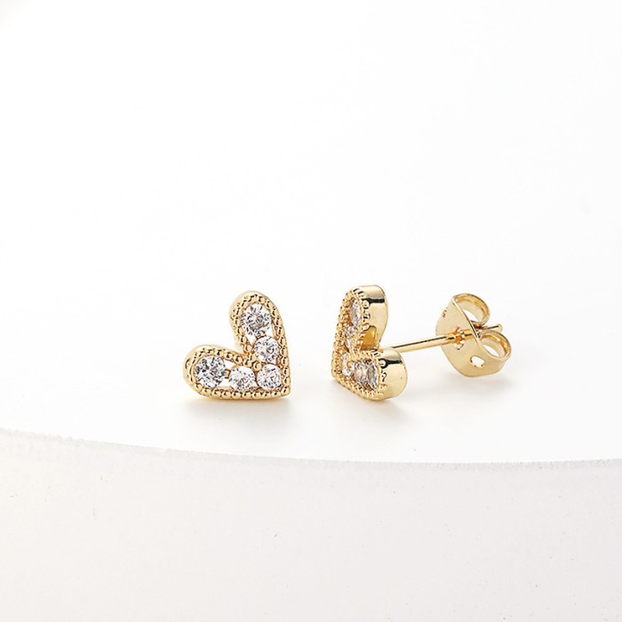Pendientes pequeños de oro laminado en forma de corazón para mujer nuevos simples a la moda