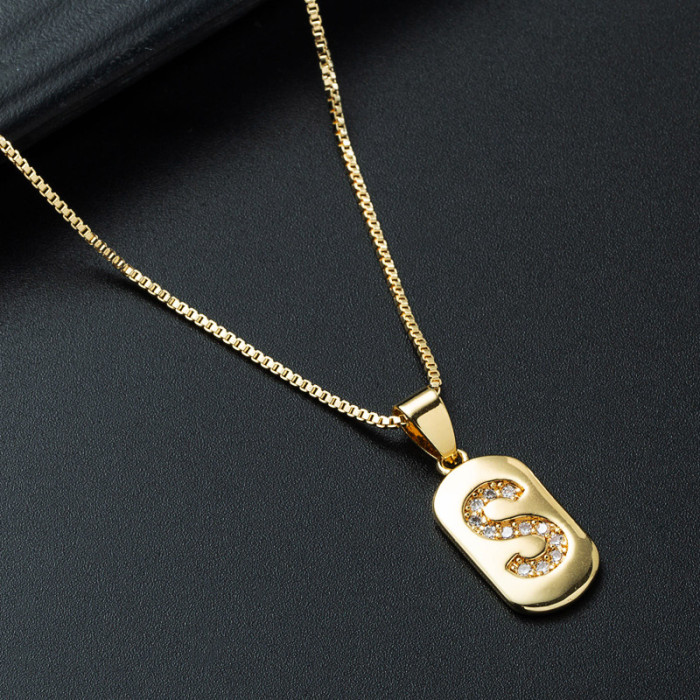 joyería al por mayor simple alfabeto colgante oro laminado chapado en oro con incrustaciones de circón collar