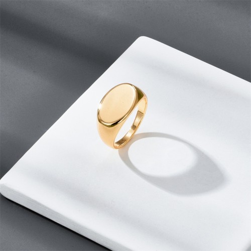Nuevo anillo único de moda chapado en oro de oro laminado con sello de cúpula gruesa