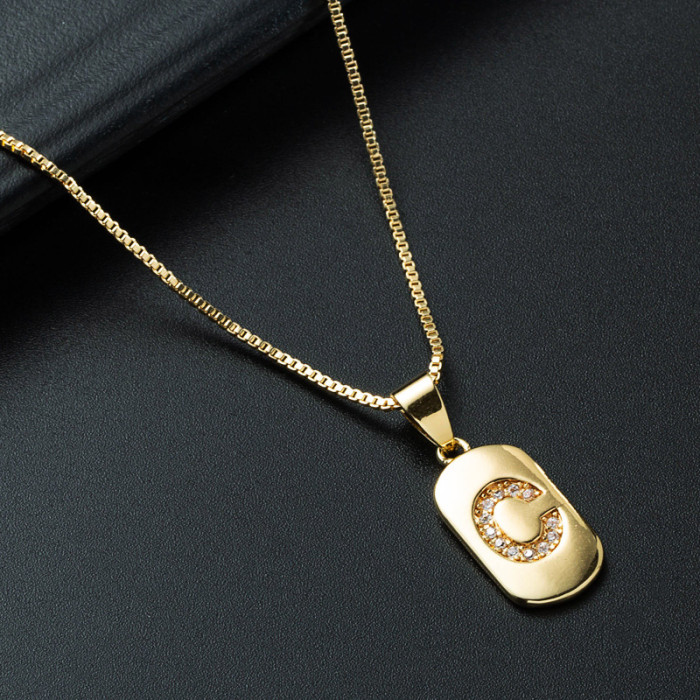 joyería al por mayor simple alfabeto colgante oro laminado chapado en oro con incrustaciones de circón collar