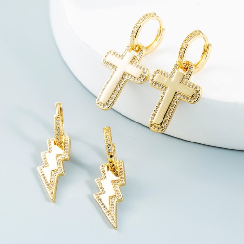 Joyería al por mayor, aretes de circón con incrustaciones chapadas en oro de oro laminado cruzado relámpago coreano