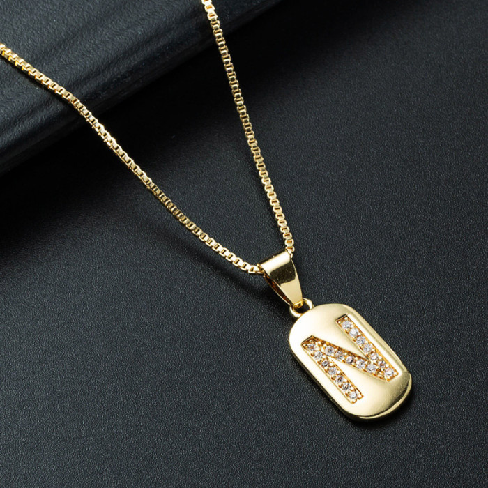 joyería al por mayor simple alfabeto colgante oro laminado chapado en oro con incrustaciones de circón collar