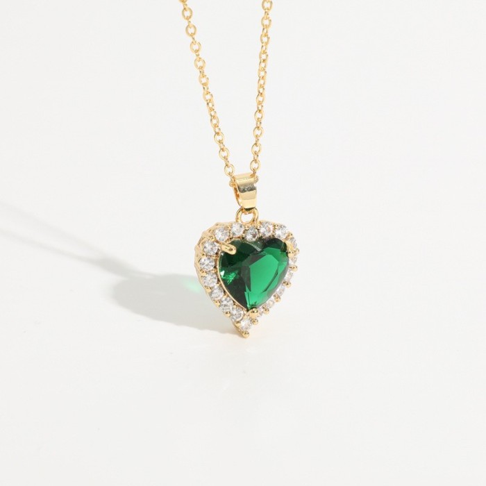 Nuevo colgante en forma de corazón de circón microset collar de oro laminado de oro real de 14k chapado en latón