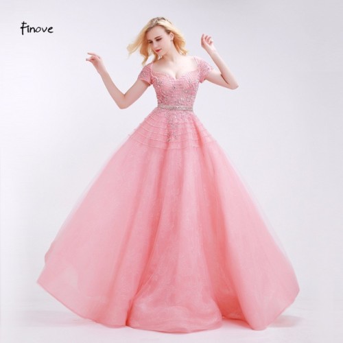Finove Floral Embroidery Prom Dresses 2017 New Styles Elegant A-Line Floor Length Long Dresses for Formal Women Dresses