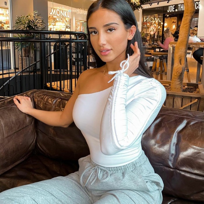Solid Color One Shulder Sexy Top with Sleeves