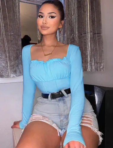 Solid Color Square Vintage Top with Sleeves